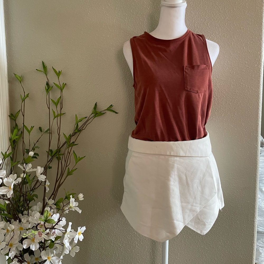 Zara Basics White Asymmetric Skort Shorts  for Women Size S